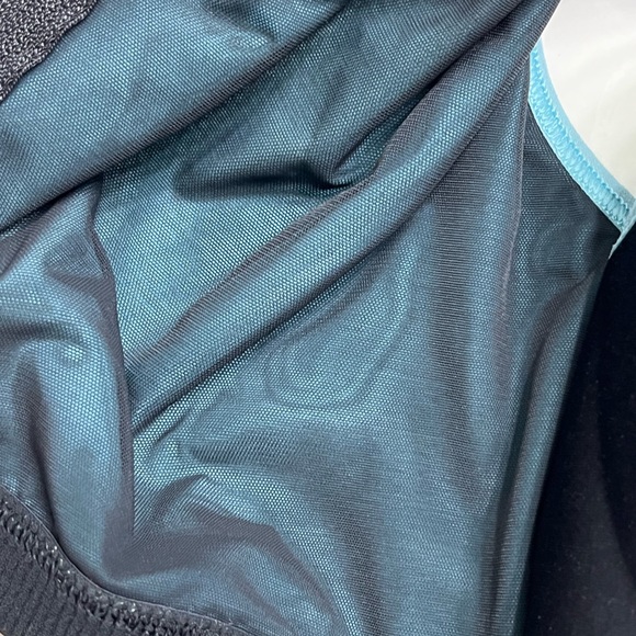 Women's Victoria's secret knockout
sports bra front closure Blue Size 32 DDD - Picture 12 of 16